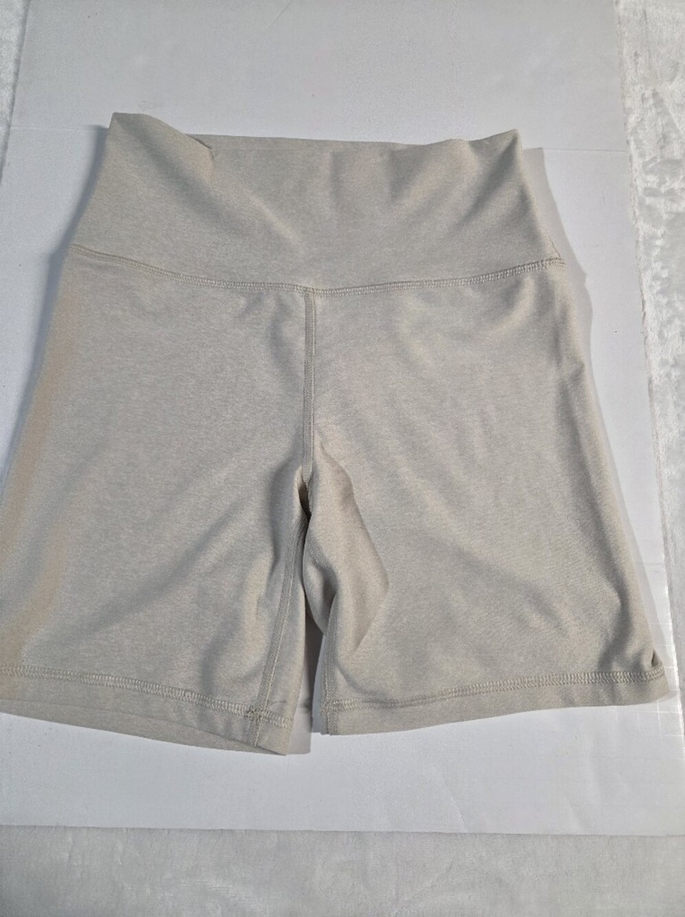 Old Navy High-Waist Bike Shorts in Light Taupe